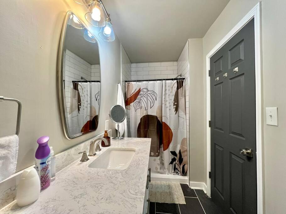אינדיאנפוליס Modern Style Home Near Dt Indy & Major Attractions מראה חיצוני תמונה