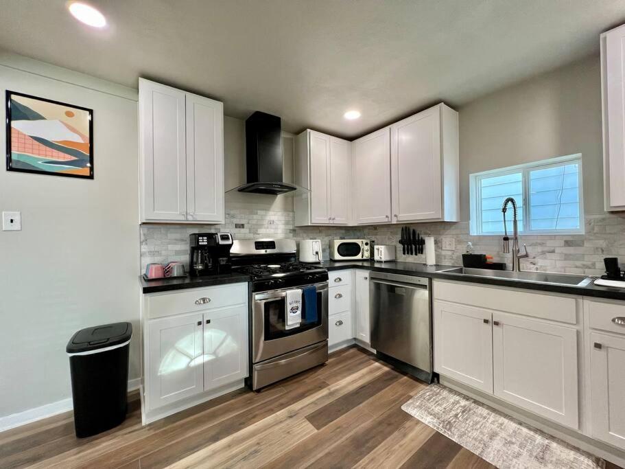 אינדיאנפוליס Modern Style Home Near Dt Indy & Major Attractions מראה חיצוני תמונה