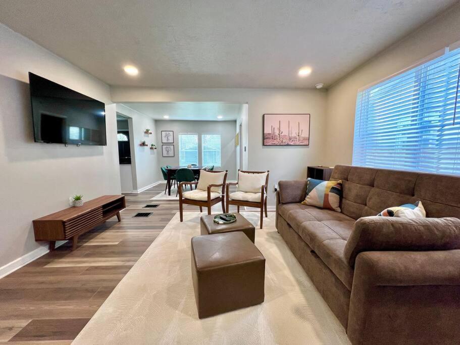 אינדיאנפוליס Modern Style Home Near Dt Indy & Major Attractions מראה חיצוני תמונה