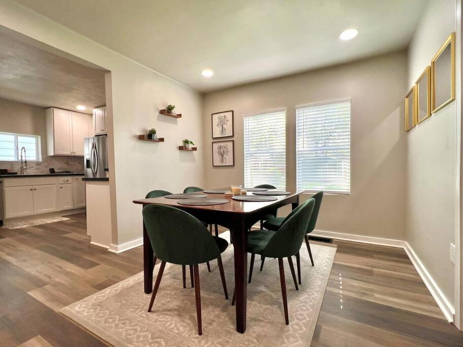 אינדיאנפוליס Modern Style Home Near Dt Indy & Major Attractions מראה חיצוני תמונה
