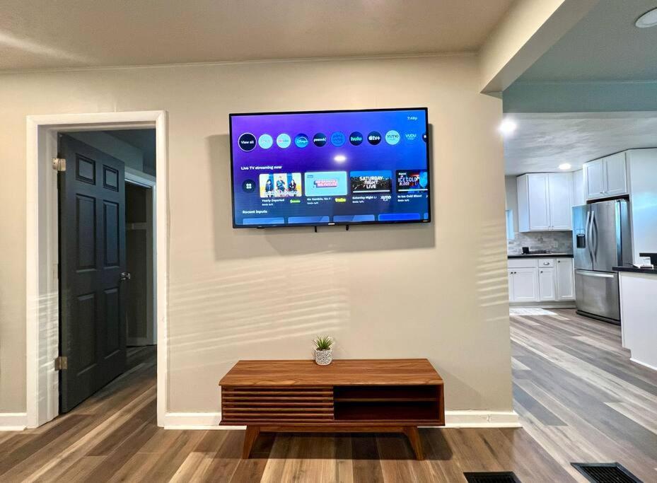 אינדיאנפוליס Modern Style Home Near Dt Indy & Major Attractions מראה חיצוני תמונה